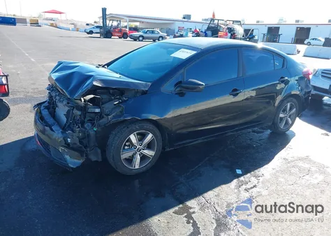 2018 Kia Forte S z USA, uszkodzony, nr VIN 3KPFL4A79JE283821